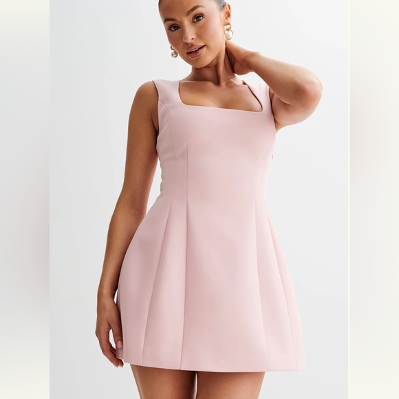 MESHKI Lysandre Crepe Mini Dress Baby Pink - Picture 1 of 5